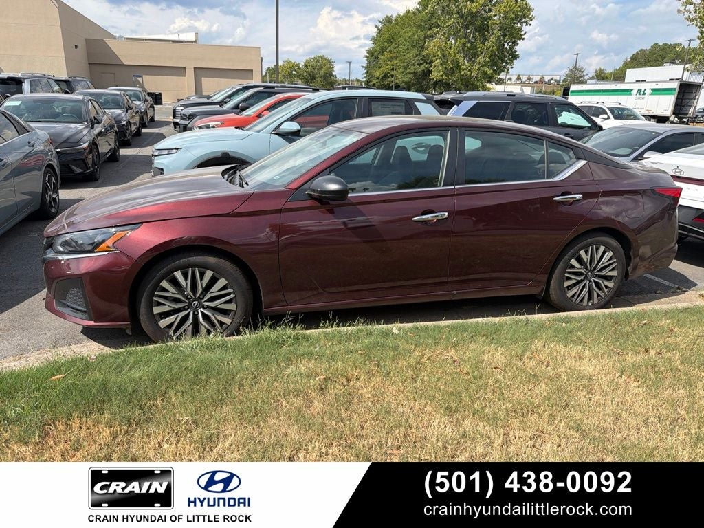2025 Nissan Altima 2.5 SV CLEAN CARFAX 1-OWNER