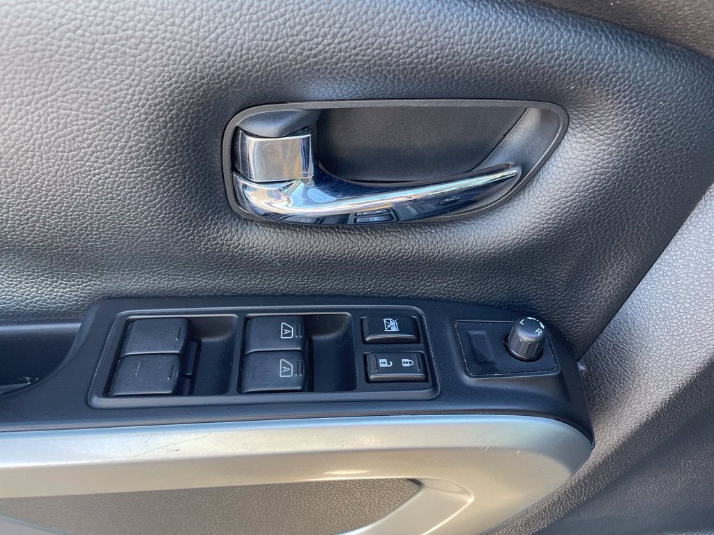 2019 Nissan Titan SV
