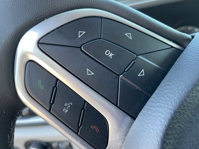 2023 Chrysler Pacifica Touring L Clean CarFax, One Owner, Third Row Seating