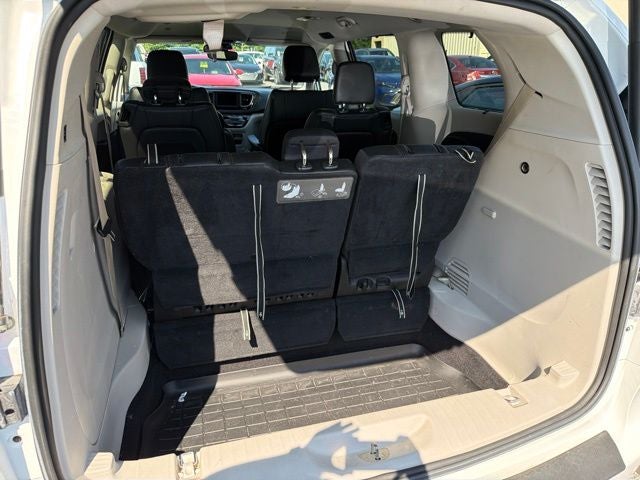 2019 Chrysler Pacifica Touring L