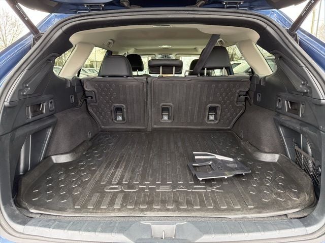 2022 Subaru Outback Onyx Edition XT