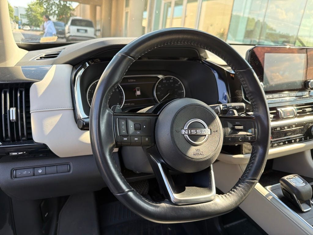 2022 Nissan Pathfinder SV 4WD, Clean CarFax, CarFax One Owner