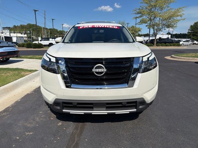 2024 Nissan Pathfinder Platinum CLEAN CARFAX