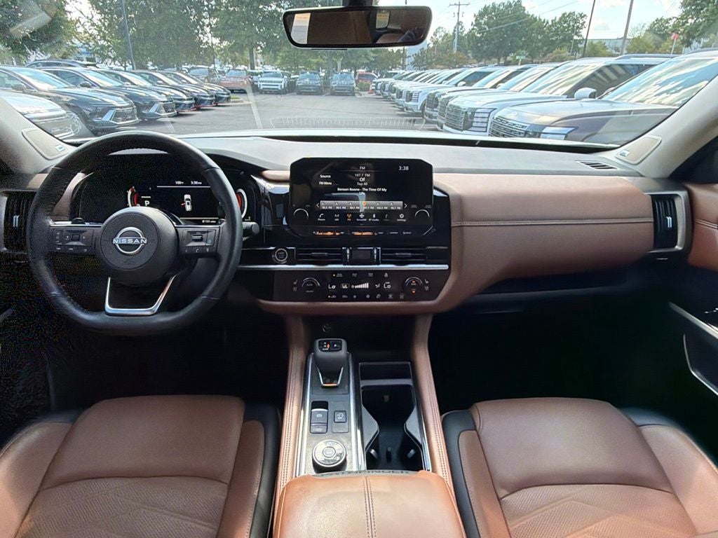 2024 Nissan Pathfinder Platinum CLEAN CARFAX