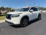 2024 Nissan Pathfinder Platinum CLEAN CARFAX