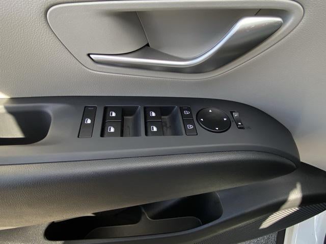 2025 Hyundai TUCSON SE FWD