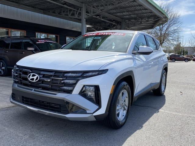 2025 Hyundai TUCSON SE FWD