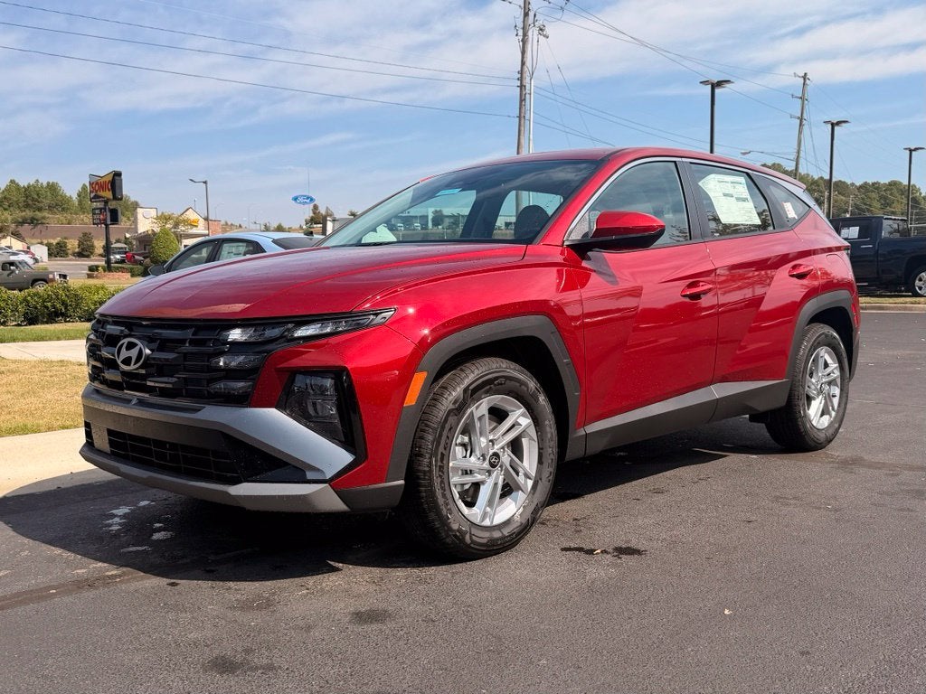 2026 Hyundai TUCSON SE