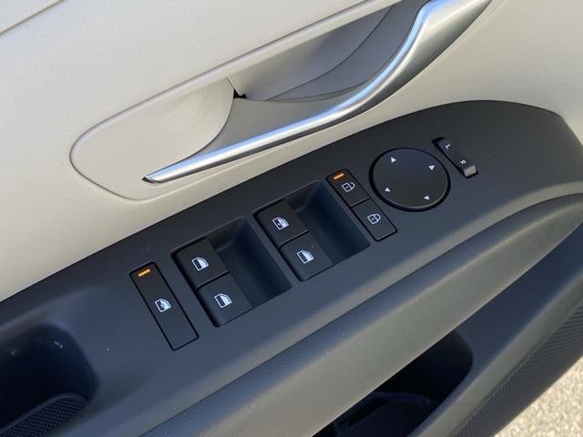 2025 Hyundai TUCSON SE FWD