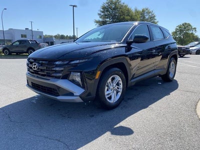 2026 Hyundai TUCSON SE FWD