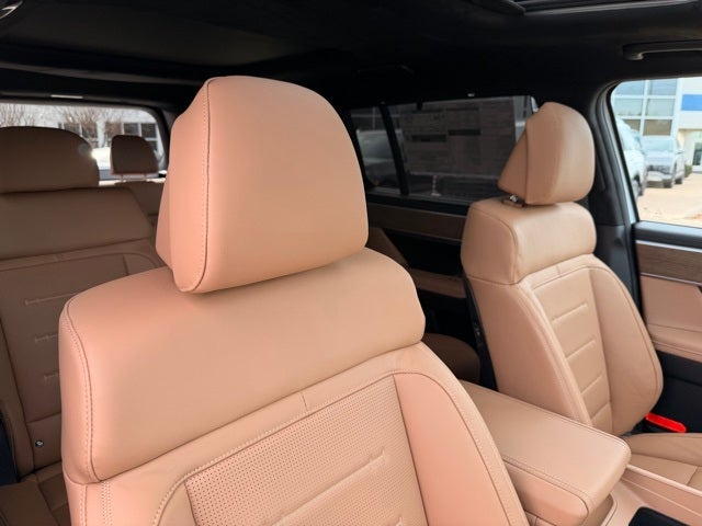 2026 Hyundai SANTA FE Calligraphy FWD