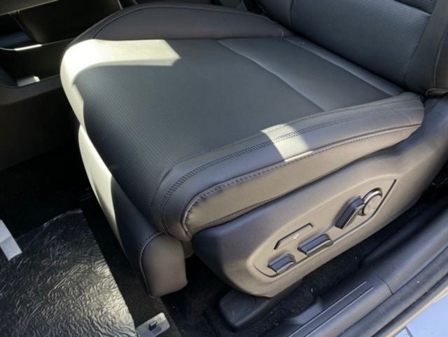 2025 Hyundai SANTA FE Calligraphy FWD