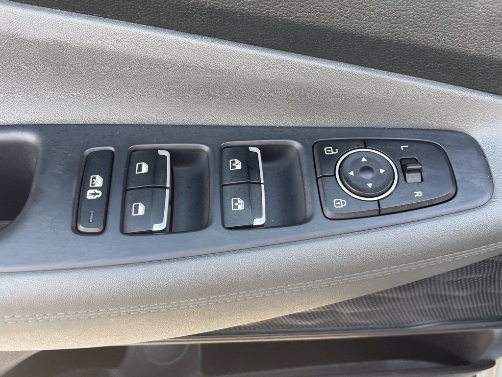 2023 Hyundai SANTA FE SEL Clean Carfax, One Owner