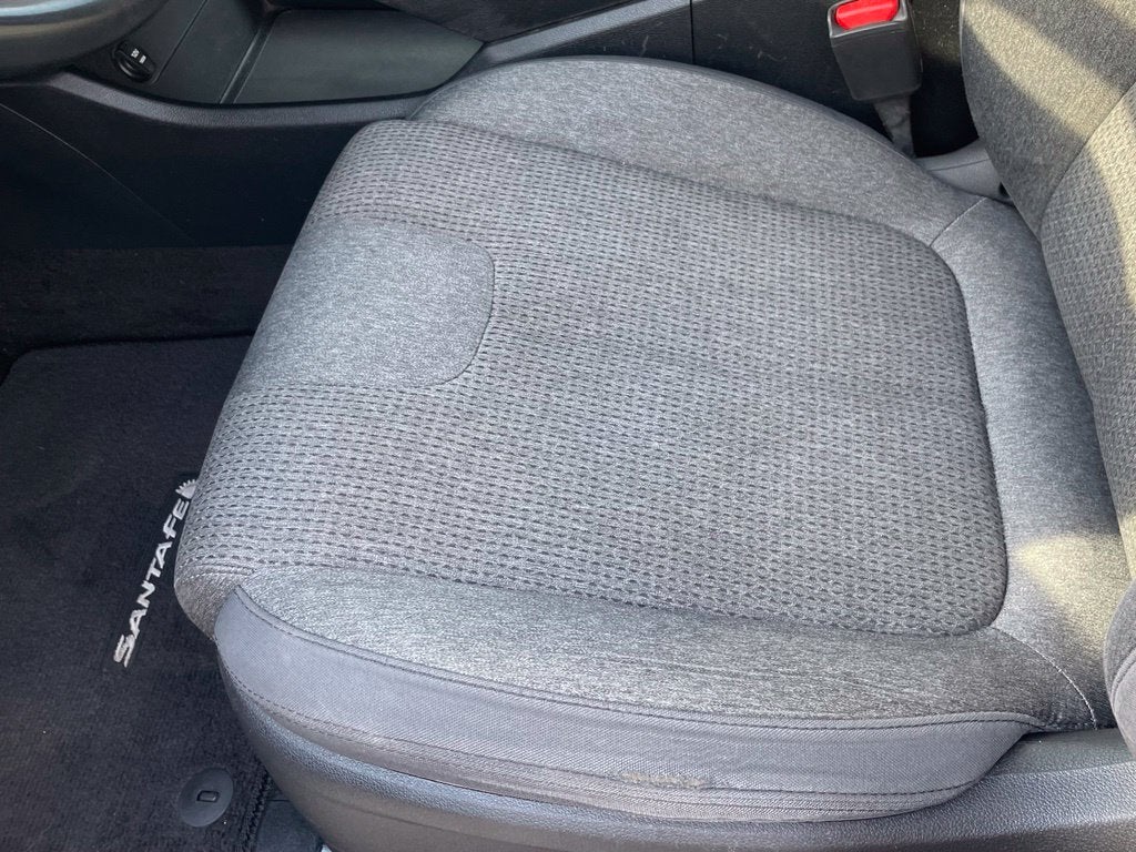2023 Hyundai SANTA FE SEL Clean Carfax, One Owner