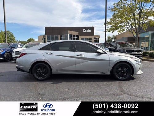 2022 Hyundai ELANTRA SEL Heated Seats, Adaptive Cruise, One Owner