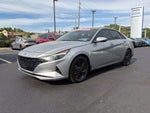2022 Hyundai ELANTRA SEL Heated Seats, Adaptive Cruise, One Owner