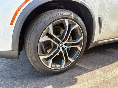 2020 BMW X5 sDrive40i Pano Roof, Leather