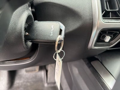 2022 Kia Sorento LX