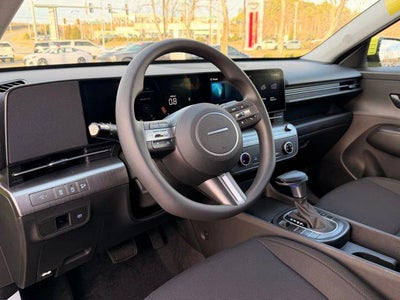 2026 Hyundai KONA SE FWD