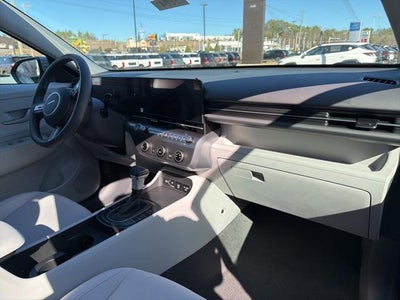 2026 Hyundai KONA SE FWD