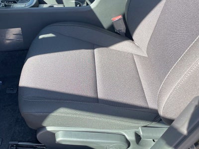 2027 Hyundai KONA SE