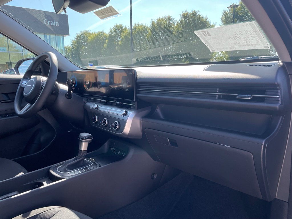 2027 Hyundai KONA SE