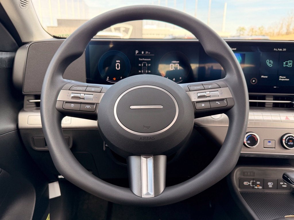 2027 Hyundai KONA SE