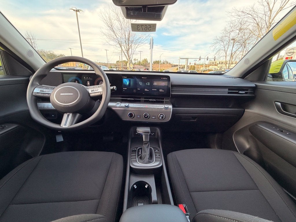 2027 Hyundai KONA SE
