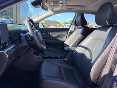 2024 Hyundai KONA Limited Moonroof, Leather, One Owner, Clean Carfax