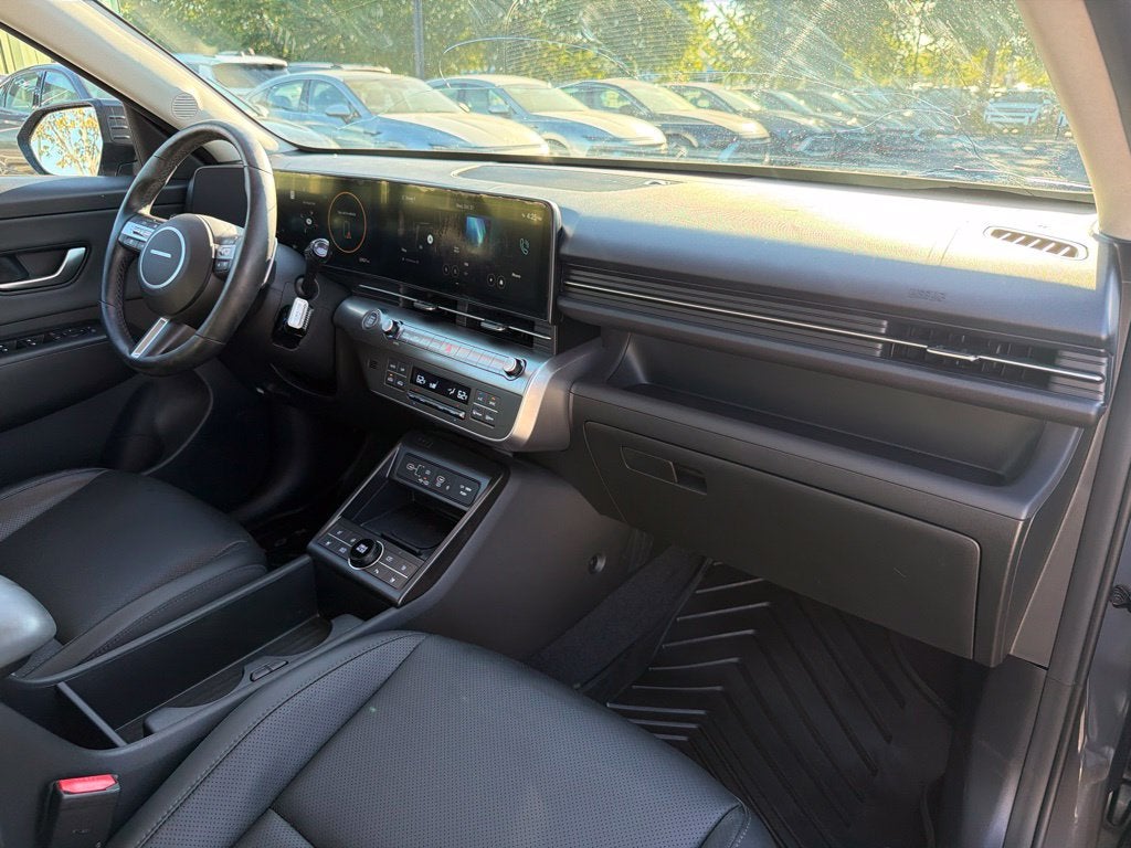 2024 Hyundai KONA Limited Moonroof, Leather, One Owner, Clean Carfax