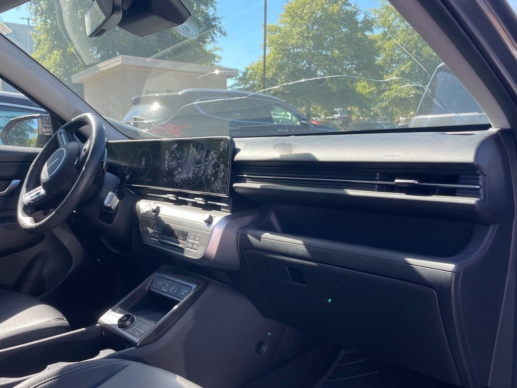 2024 Hyundai KONA Limited Moonroof, Leather, One Owner, Clean Carfax