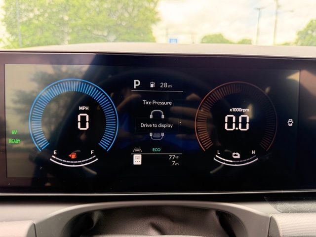 2026 Hyundai TUCSON HYBRID SE