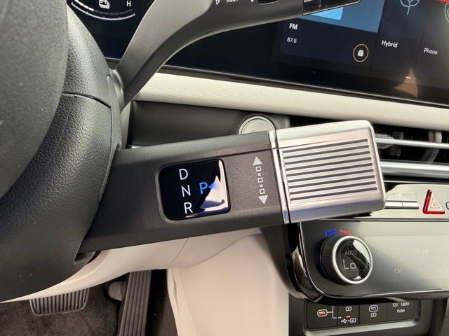 2026 Hyundai TUCSON HYBRID SE