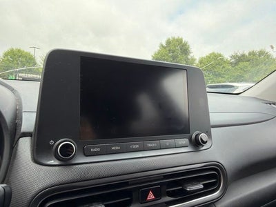 2022 Hyundai KONA SEL CLEAN CARFAX
