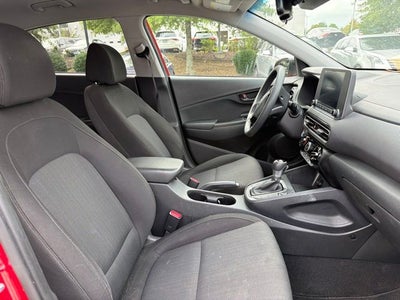 2022 Hyundai KONA SEL CLEAN CARFAX
