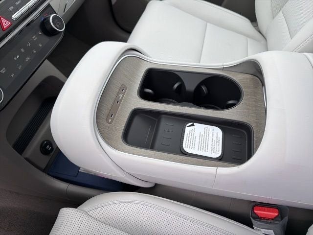 2027 Hyundai PALISADE HYBRID SEL Premium 7 Passenger