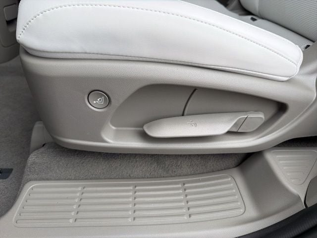 2027 Hyundai PALISADE SEL 7 Passenger