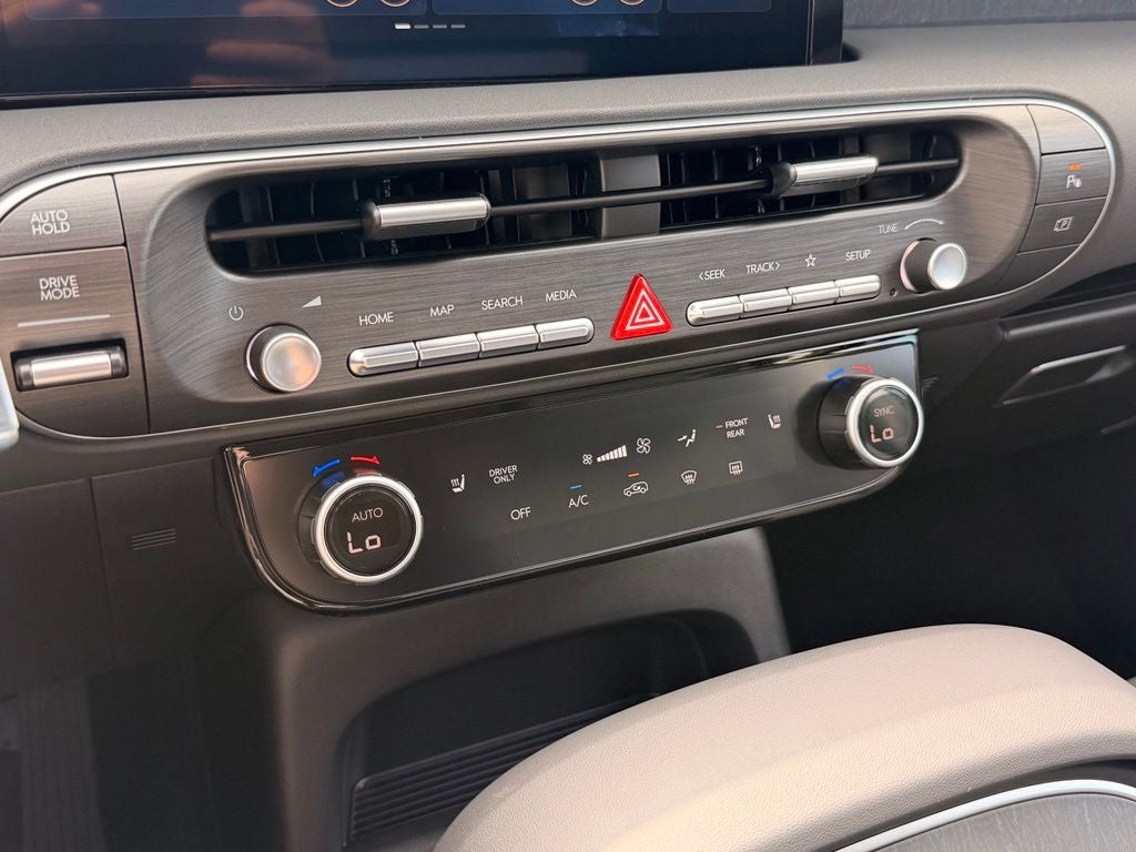2026 Hyundai PALISADE HYBRID SEL 7 Passenger