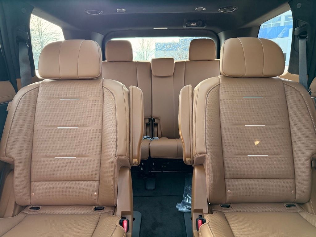 2027 Hyundai PALISADE SEL 7 Passenger