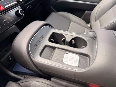 2027 Hyundai PALISADE SEL 7 Passenger
