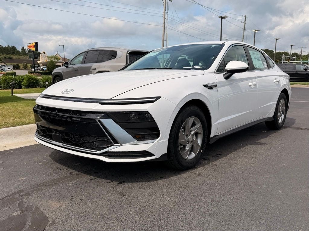 2026 Hyundai SONATA SE