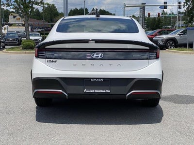 2025 Hyundai SONATA SE