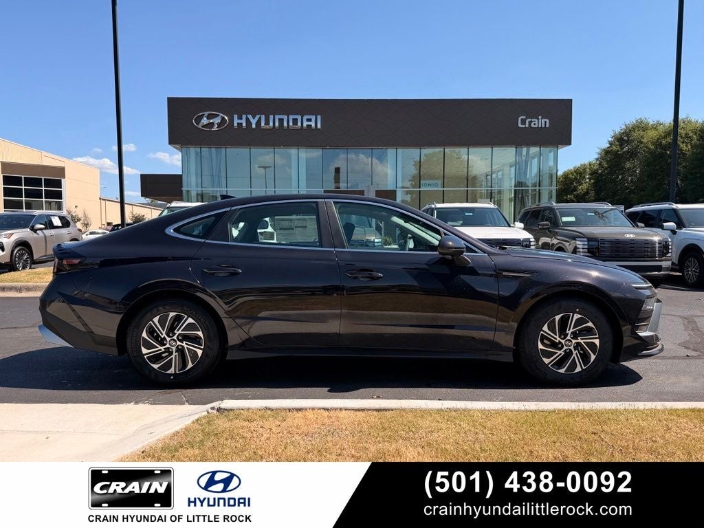 2026 Hyundai SONATA HYBRID Blue