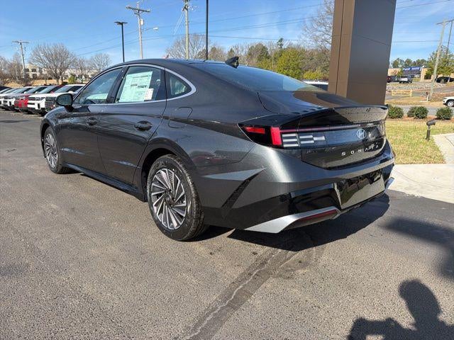 2026 Hyundai SONATA HYBRID SEL