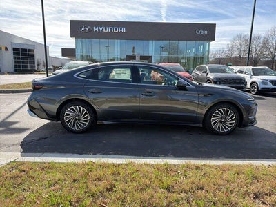 2026 Hyundai SONATA HYBRID SEL