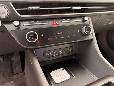 2026 Hyundai SONATA HYBRID SEL