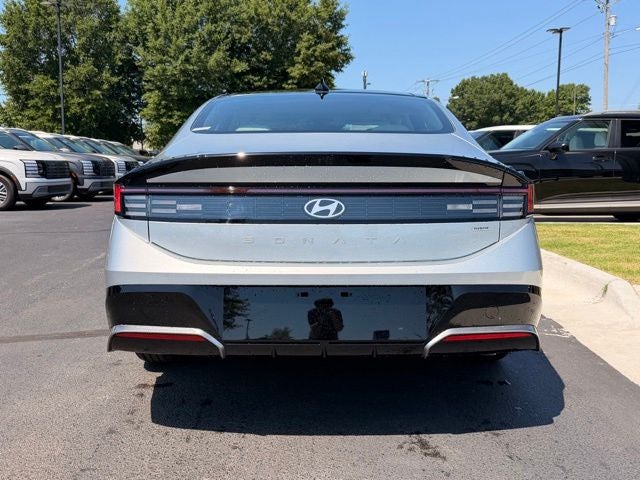 2026 Hyundai SONATA HYBRID SEL