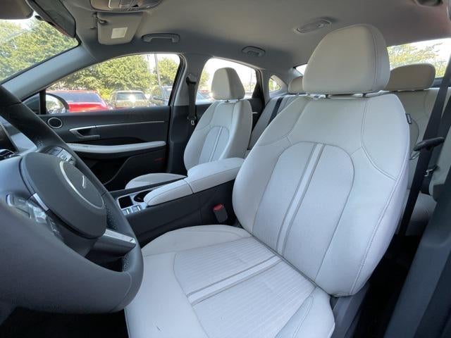 2024 Hyundai SONATA HYBRID SEL