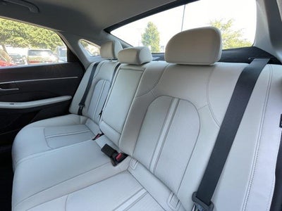 2024 Hyundai SONATA HYBRID SEL