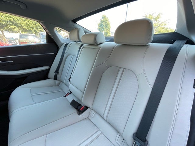 2024 Hyundai SONATA HYBRID SEL